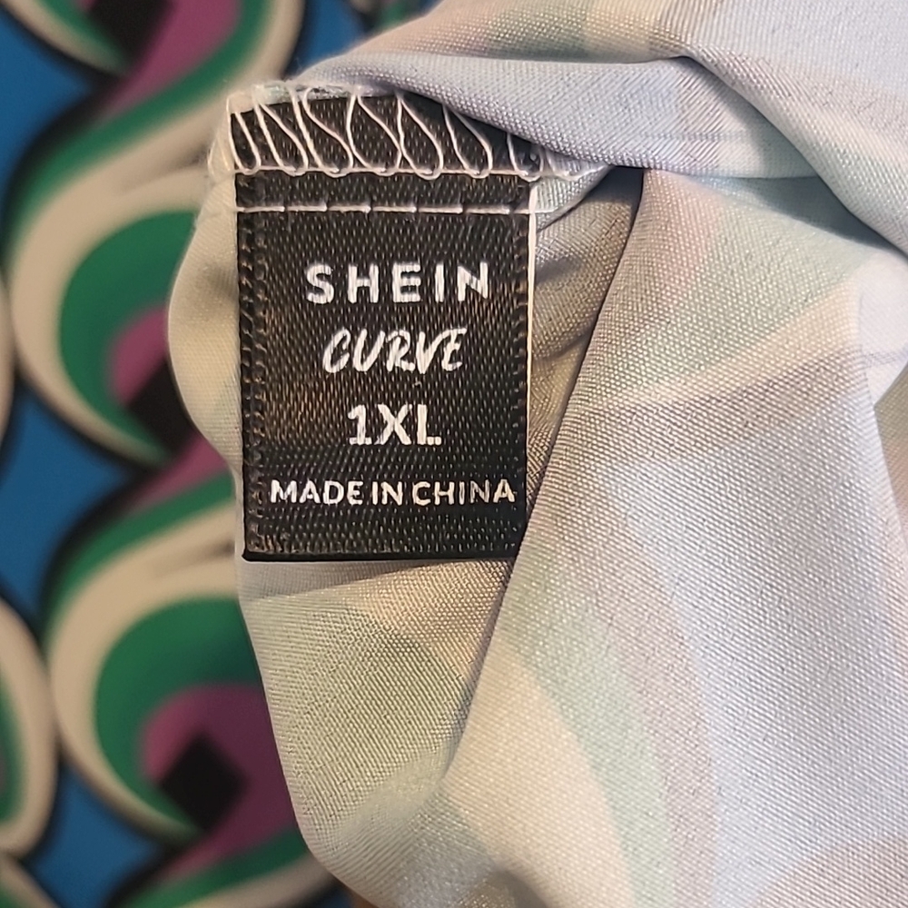 Colorful Geometric Pattern Shirt - Picture 2 of 6